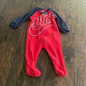 Nike onesie 6 months